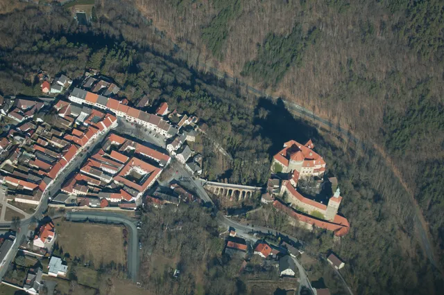 Burg Schlaining aerial view